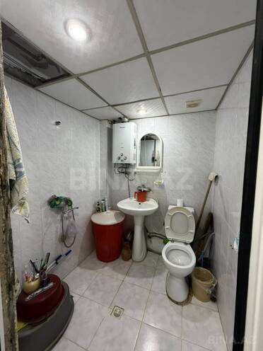 Продаётся 2-комн. вторичка 40 м², м. Ази Асланов, photo 11 from 12