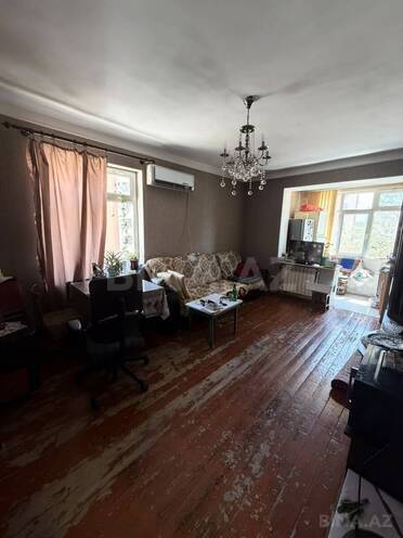 Продаётся 2-комн. вторичка 40 м², м. Ази Асланов, photo 10 from 12
