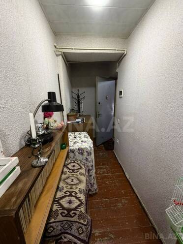 Продаётся 2-комн. вторичка 40 м², м. Ази Асланов, photo 4 from 12