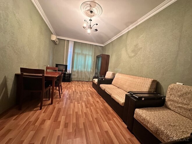 Сдаётся 3-комн. вторичка 75 м², м. Элмляр Академиясы, photo 4 from 15
