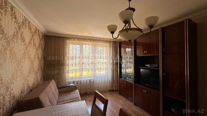 Продаётся 2-комн. вторичка 45 м², м. Элмляр Академиясы, photo 4 from 15
