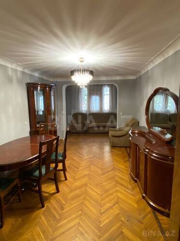 Сдаётся 3-комн. вторичка 100 м², м. Нариман Нариманов, photo 1 from 11