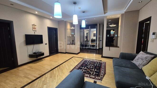 Satılır 4 otaqlı yeni tikili 250 m², 28 May m., photo 9 from 11