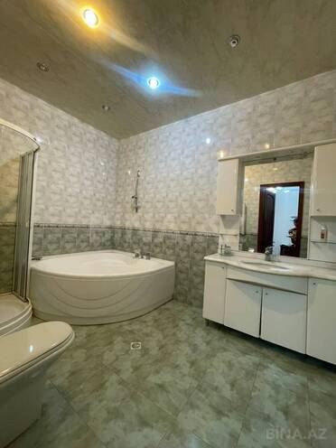Сдаётся 3-комн. новостройка 180 м², м. Низами, photo 10 from 14