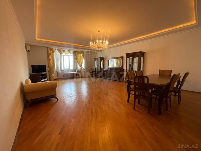 Сдаётся 3-комн. новостройка 180 м², м. Низами, photo 4 from 14