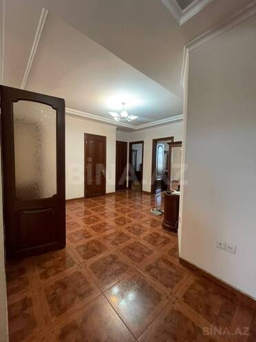 Сдаётся 3-комн. новостройка 180 м², м. Низами, photo 7 from 14