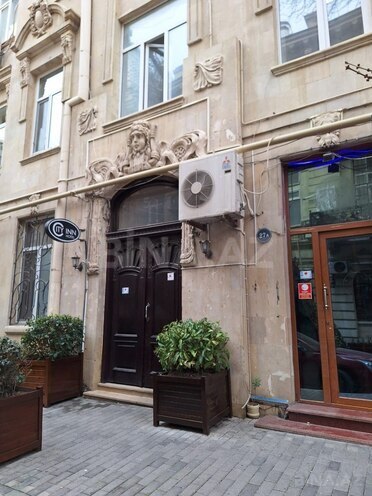 İcarəyə verilir 2 otaqlı köhnə tikili 80 m², Sahil m., photo 4 from 22