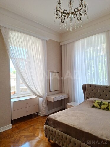 İcarəyə verilir 2 otaqlı köhnə tikili 80 m², Sahil m., photo 9 from 22