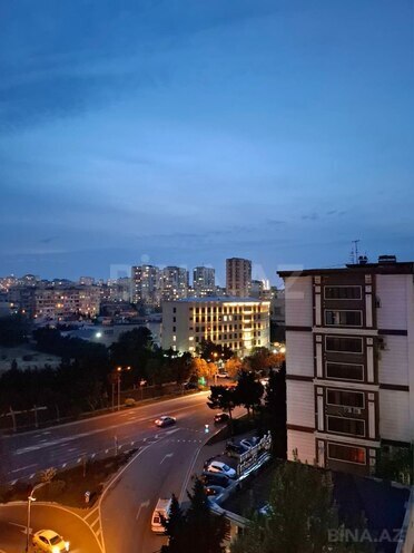 Сдаётся 2-комн. новостройка 70 м², Бинагадинский р., photo 1 from 23