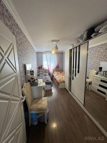 Продаётся 3-комн. вторичка 75 м², м. Кара Караев, photo 4 from 12
