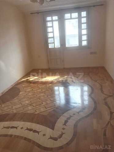 Satılır 5 otaqlı köhnə tikili 160 m², 28 May m., photo 3 from 17