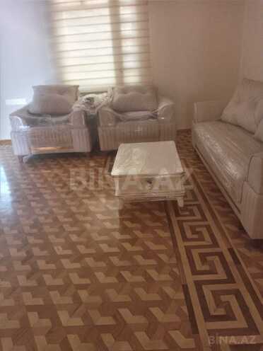 Satılır 5 otaqlı köhnə tikili 160 m², 28 May m., photo 9 from 17
