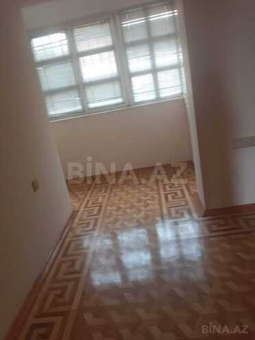 Satılır 5 otaqlı köhnə tikili 160 m², 28 May m., photo 4 from 17