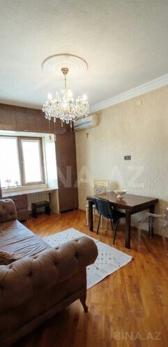 Satılır 2 otaqlı köhnə tikili 65 m², Nəsimi m., photo 4 from 6