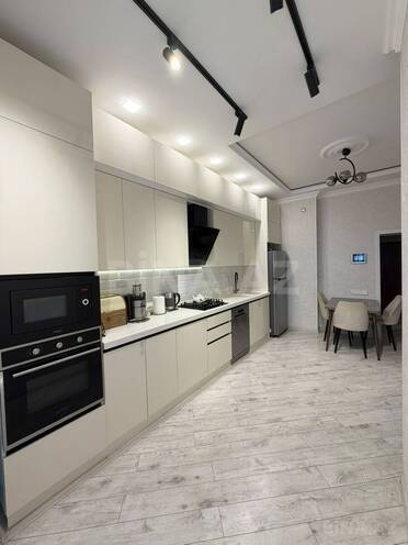 Сдаётся 3-комн. новостройка 75 м², м. Нариман Нариманов, photo 8 from 17