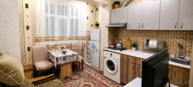 Satılır 2 otaqlı köhnə tikili 65 m², Əhmədli m., photo 3 from 6