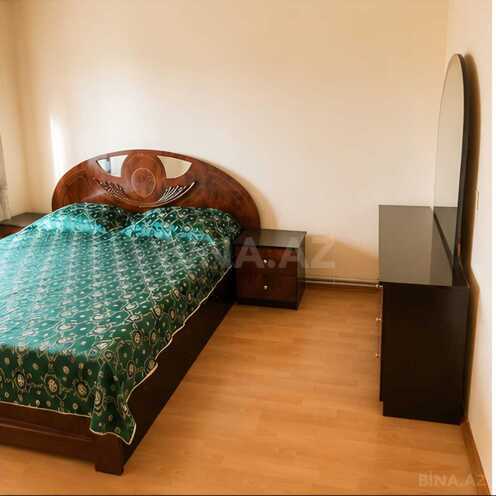 Satılır 4 otaqlı köhnə tikili 110 m², Gənclik m., photo 11 from 15