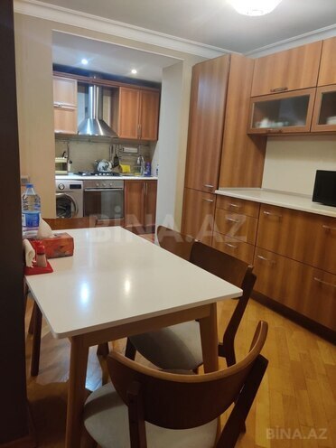 İcarəyə verilir 2 otaqlı köhnə tikili 70 m², Nəriman Nərimanov m., photo 6 from 17