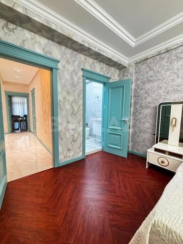 Сдаётся 3-комн. новостройка 140 м², м. Нефтчиляр, photo 17 from 27