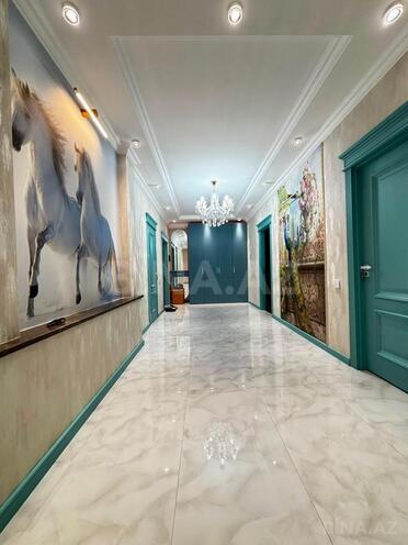 Сдаётся 3-комн. новостройка 140 м², м. Нефтчиляр, photo 1 from 27