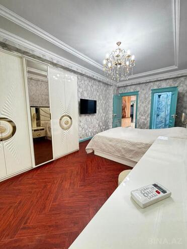 Сдаётся 3-комн. новостройка 140 м², м. Нефтчиляр, photo 22 from 27
