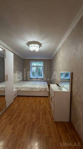 Satılır 2 otaqlı köhnə tikili 50 m², İnşaatçılar m., photo 4 from 11