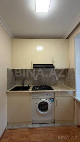 Satılır 2 otaqlı köhnə tikili 50 m², İnşaatçılar m., photo 6 from 11