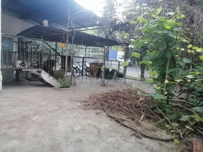Продаётся 4-комн. вторичка 100 м², м. Нефтчиляр, photo 18 from 19