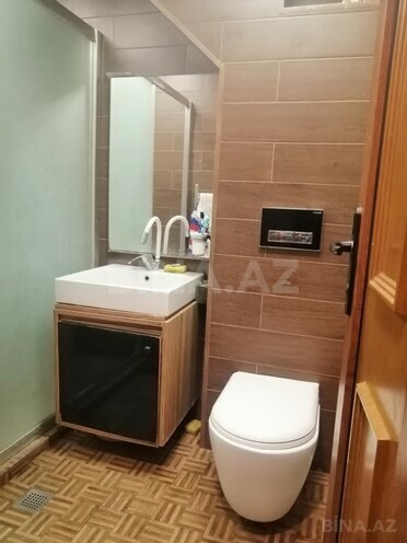 Продаётся 4-комн. вторичка 100 м², м. Нефтчиляр, photo 15 from 19