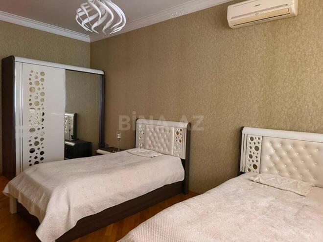 Сдаётся 4-комн. вторичка 120 м², м. Кара Караев, photo 7 from 9