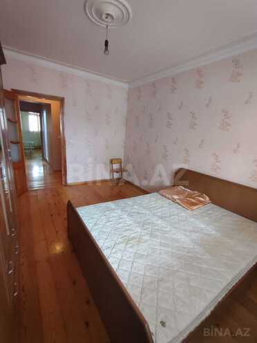 Satılır 2 otaqlı köhnə tikili 61 m², Xalqlar Dostluğu m., photo 7 from 11