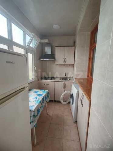 Satılır 2 otaqlı köhnə tikili 61 m², Xalqlar Dostluğu m., photo 3 from 11