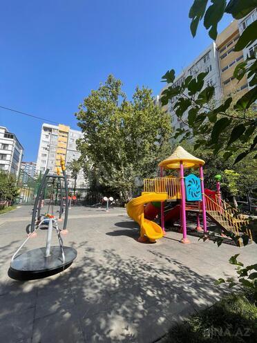 Продаётся 2-комн. вторичка 50 м², м. Гянджлик, photo 1 from 15