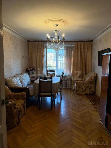 Продаётся 3-комн. вторичка 65 м², м. Иншаатчылар, photo 5 from 9