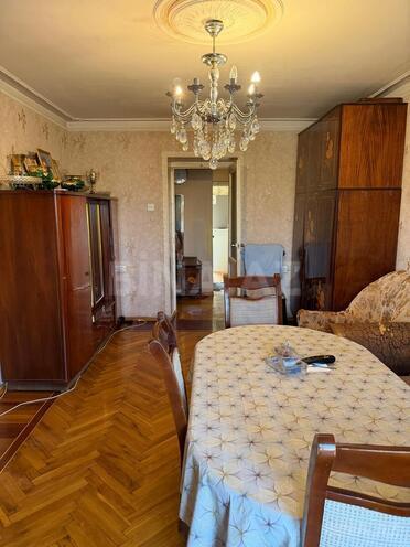 Продаётся 3-комн. вторичка 65 м², м. Иншаатчылар, photo 6 from 9