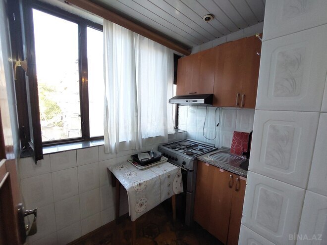 Satılır 2 otaqlı köhnə tikili 65 m², Neftçilər m., photo 8 from 14