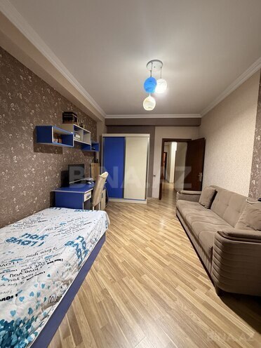 Продаётся 3-комн. новостройка 98 м², Абшеронcкий  р., photo 13 from 17