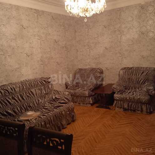 İcarəyə verilir 2 otaqlı köhnə tikili 60 m², Bayıl q., photo 3 from 12