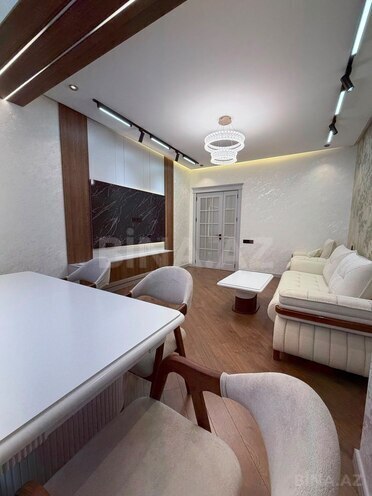 Продаётся 3-комн. новостройка 105 м², м. Ази Асланов, photo 1 from 11