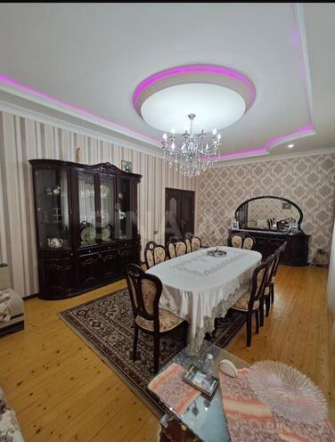 Продаётся 5-комн. дом/дача 250 м², photo 3 from 9