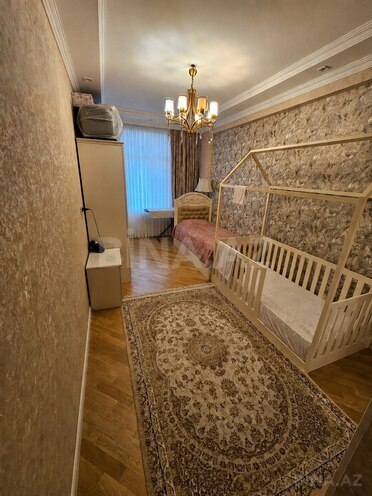 Продаётся 3-комн. новостройка 105 м², м. Кара Караев, photo 12 from 28