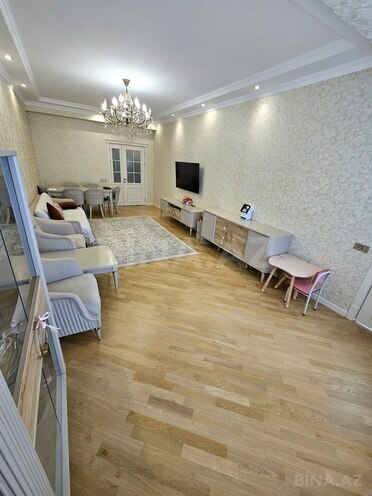 Продаётся 3-комн. новостройка 105 м², м. Кара Караев, photo 5 from 28