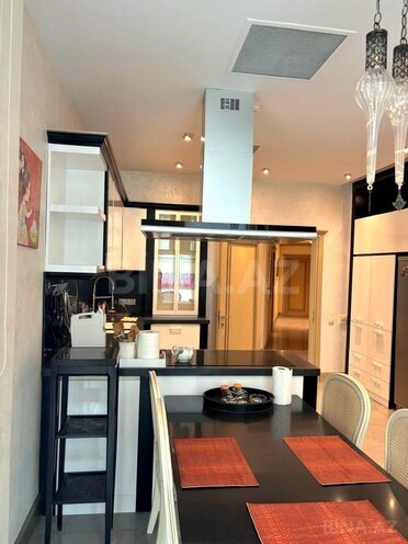Сдаётся 3-комн. новостройка 130 м², м. Ичеришехер, photo 7 from 30