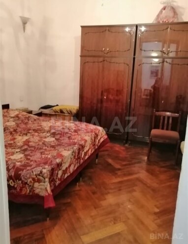 İcarəyə verilir 4 otaqlı köhnə tikili 150 m², 28 May m., photo 6 from 7