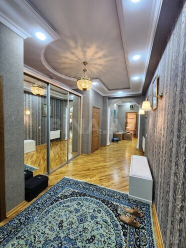 Сдаётся 3-комн. новостройка 190 м², м. Элмляр Академиясы, photo 15 from 18
