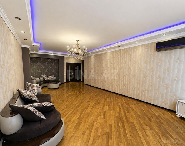 Satılır 3 otaqlı yeni tikili 154 m², Şah İsmayıl Xətai m., photo 1 from 17