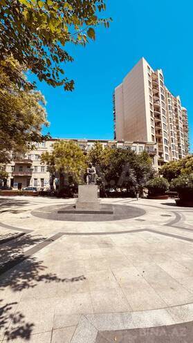 Satılır 3 otaqlı yeni tikili 120 m², İçəri Şəhər m., photo 3 from 30