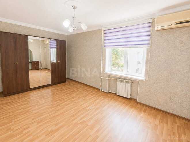 Продаётся 2-комн. вторичка 50 м², м. Нефтчиляр, photo 4 from 11