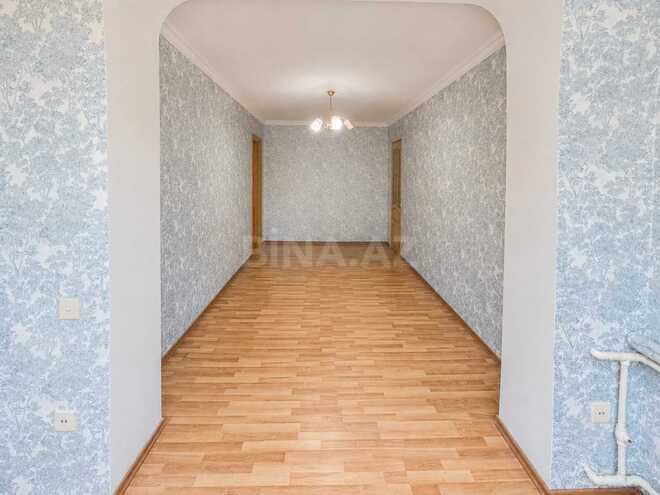 Продаётся 2-комн. вторичка 50 м², м. Нефтчиляр, photo 3 from 11