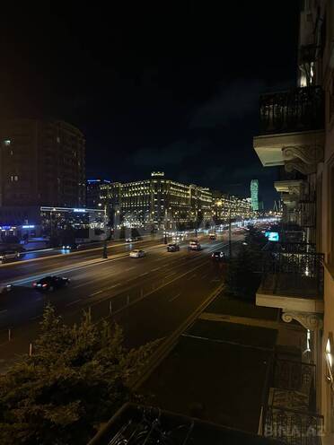 İcarəyə verilir 3 otaqlı köhnə tikili 63 m², Nərimanov r., photo 1 from 12